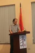 Bác Nguyễn Thế Trường nói chuyện với võ đường trong buổi lễ